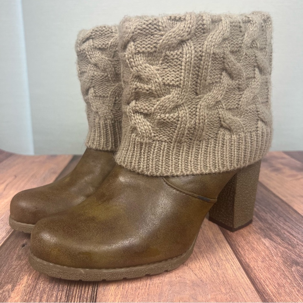 Muk Luks Ankle Fold Womens 7 Brown Heeled‎ Bootie Knit